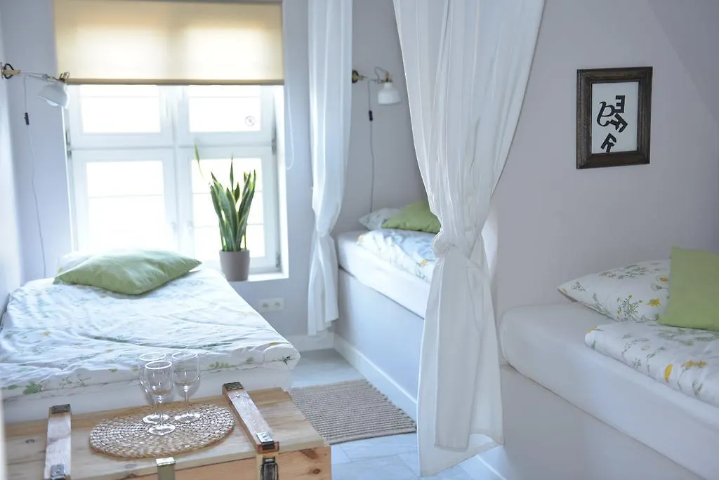 Five Point Hostel & Apartments Poland